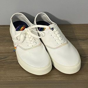 NEW Sperry Women's Captain's CVO Pride Sneaker